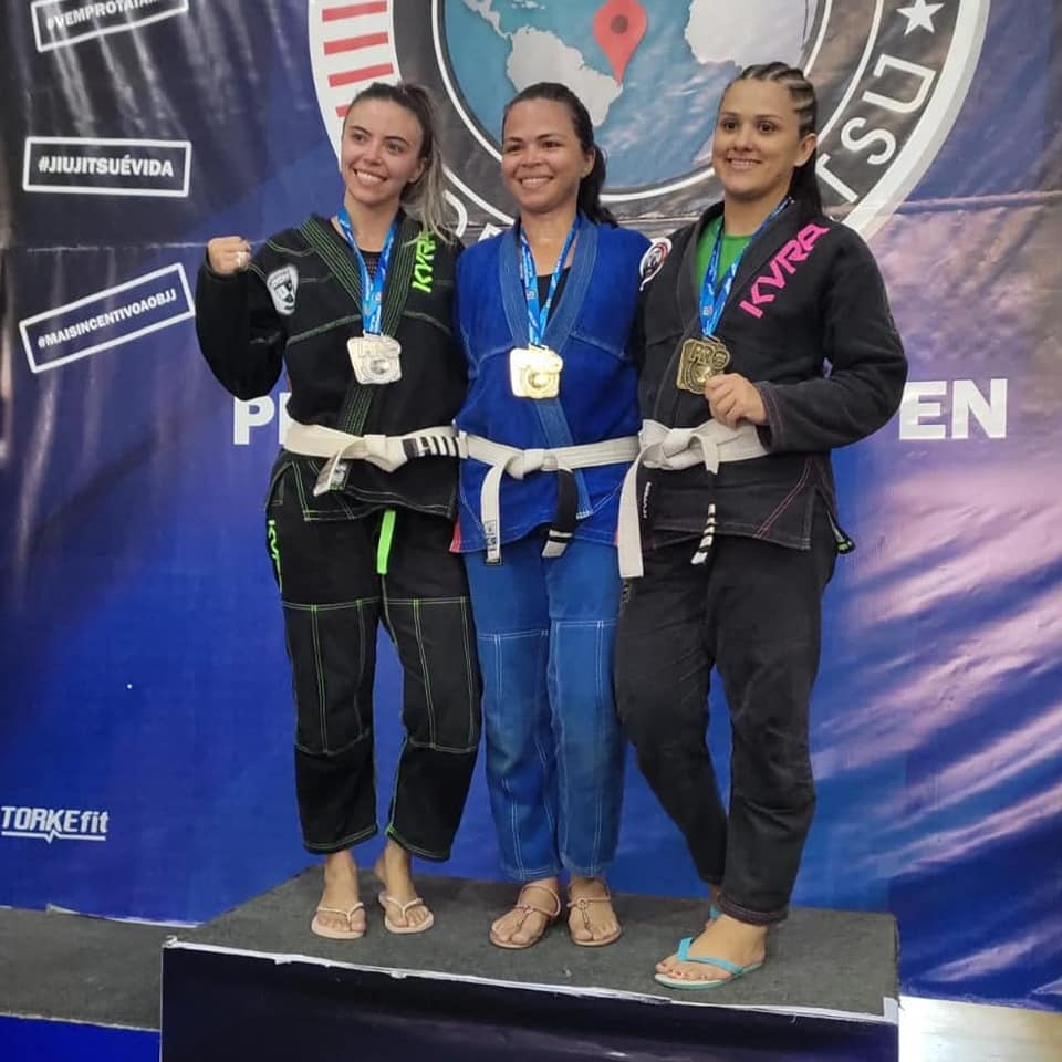 Leia mais sobre o artigo Parabéns @raianna_oliveiraa, medalha de bronze no Pro Open de Jiu-jitsu realizado em Natal neste final de semana.