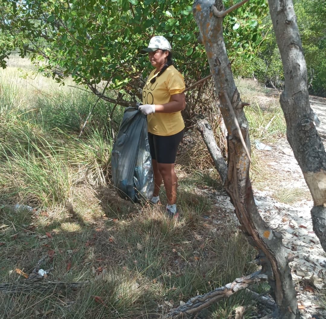 Leia mais sobre o artigo MUTIRÃO DE LIMPEZA NA LAGUNA GUARAÍRAS.