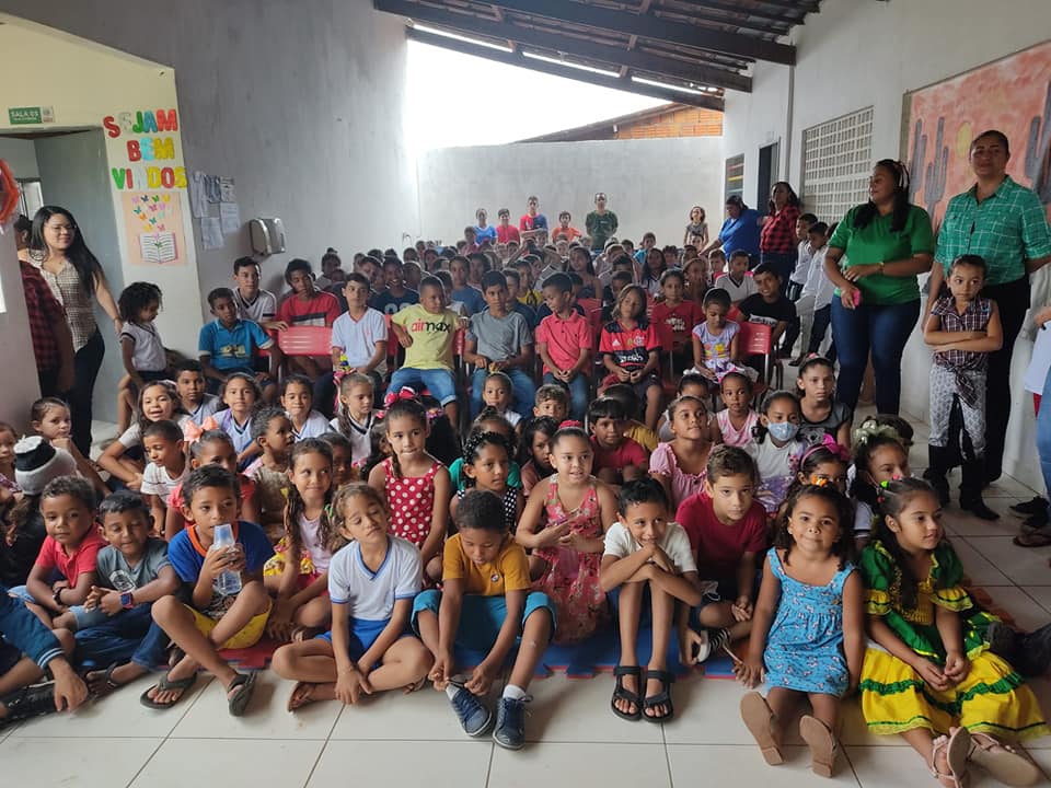 Leia mais sobre o artigo No dia (03/06), o Centro Municipal de Educação Rural de Arez – CMERA, formado por 4 instituições da Zona Rural, promoveu a abertura do Projeto de Leitura e Cultura Nordestina.