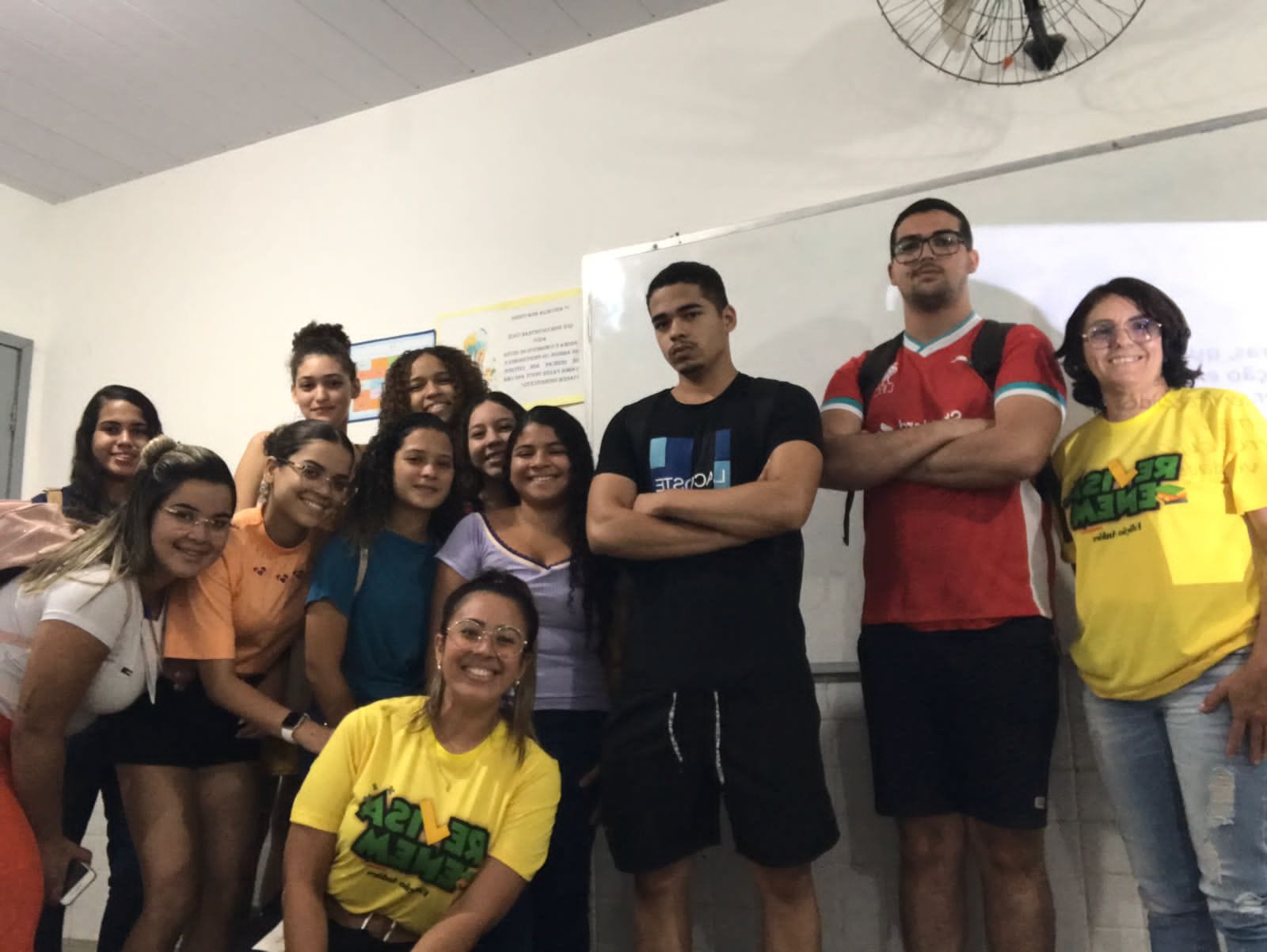 Leia mais sobre o artigo FUTURO  No último sábado, aconteceu mais um aulão do Revisa Enem com a matéria de língua portuguesa, ministrada pela professora Jéssica Rocha.