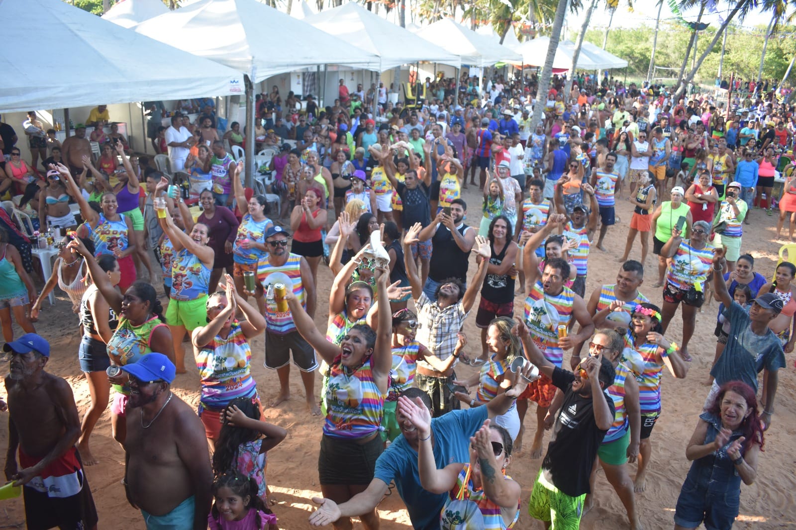 Leia mais sobre o artigo É AREZ FOLIA no Porto de Patané! 