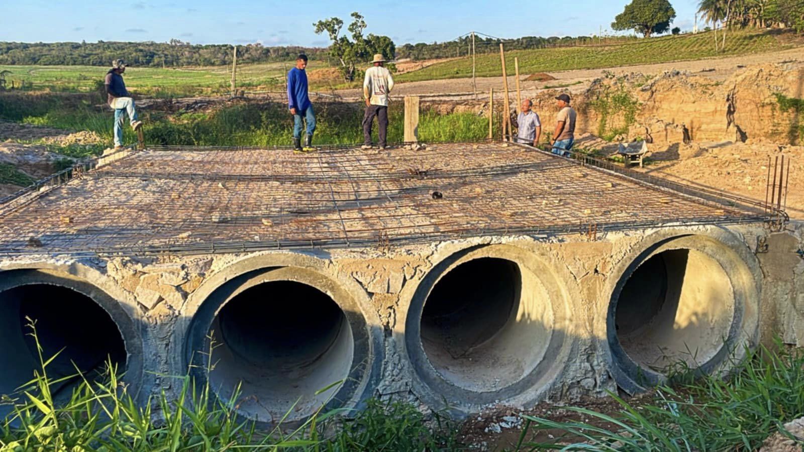 Leia mais sobre o artigo A Prefeitura de Arez não para de trabalhar e as obras estruturantes seguem a todo vapor.