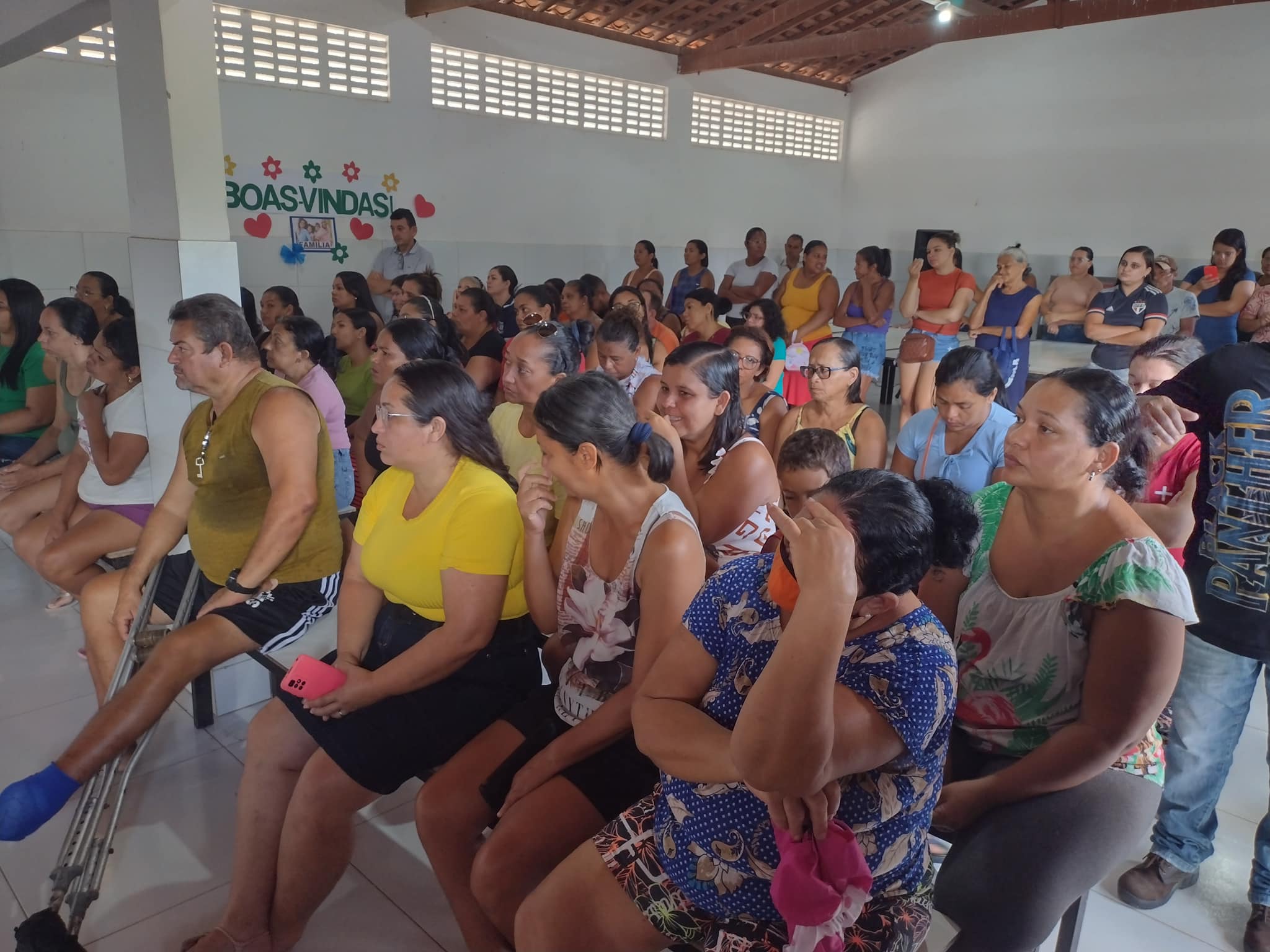 Leia mais sobre o artigo Nesta sexta-feira, 08/11, a Prefeitura de Arez, por meio da Secretaria de Educação, promoveu uma reunião com os pais na Escola Municipal João Guio, previamente agendada no calendário do ano letivo.