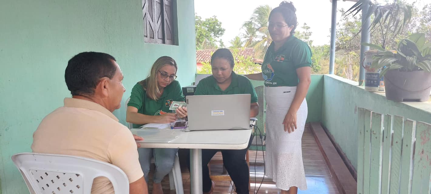 Leia mais sobre o artigo A Prefeitura municipal de Arez, Gestão Bergson Iduino, Por meio da SEMTHAS, na manhã desta quarta-feira (11), realizou a atualização de dados cadastrais do CadÚnico da população de Primeiro Rio.