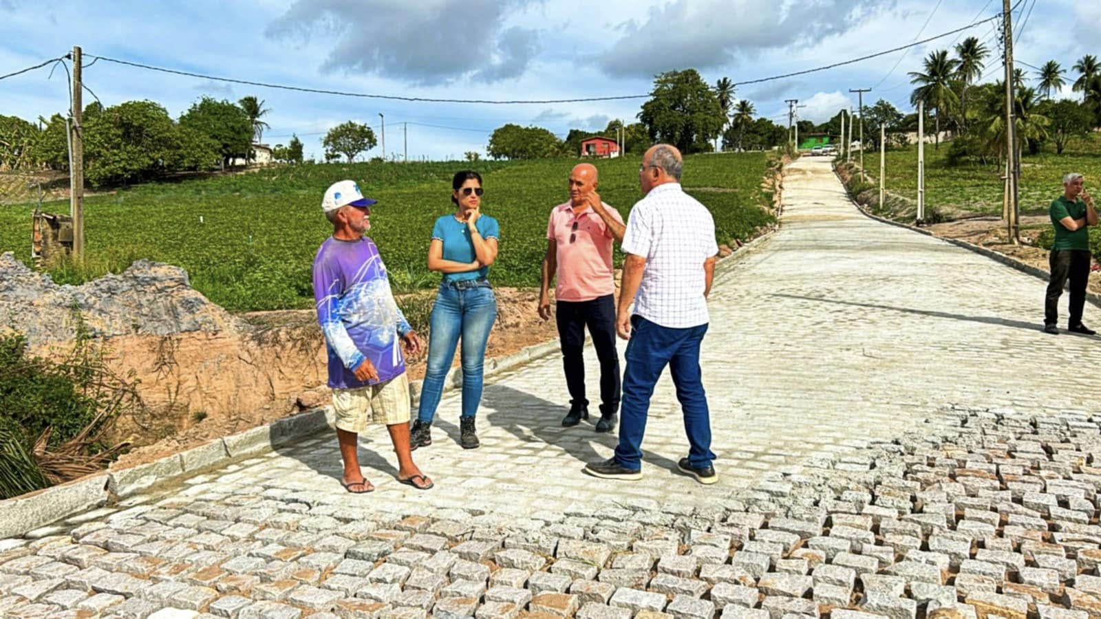 Leia mais sobre o artigo A Prefeitura Municipal de Arez, Gestão Bergson Iduino, segue firme na fiscalização, e nesta quinta-feira, 26, esteve fiscalizando obras que estão em andamento no nosso município.