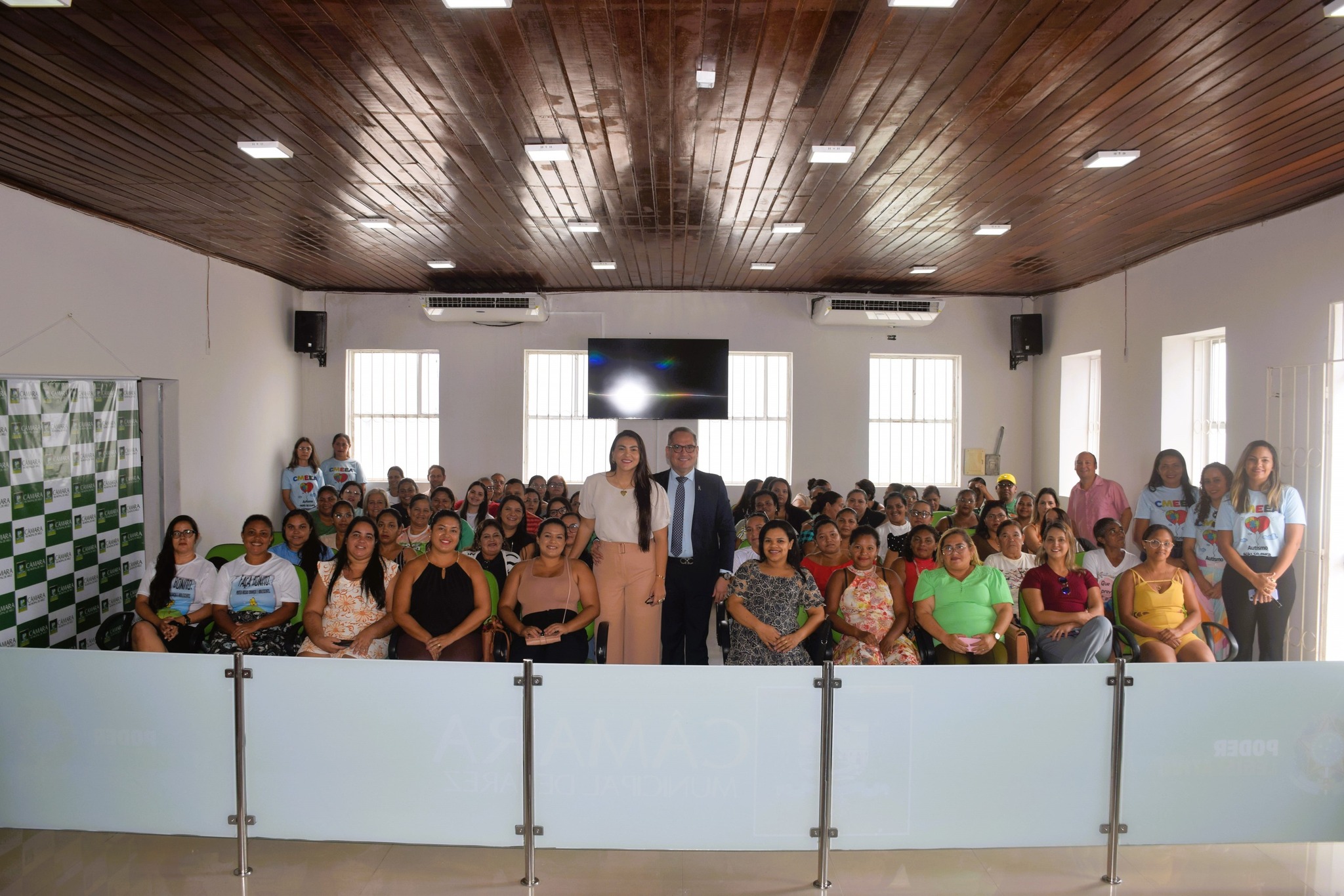 Leia mais sobre o artigo A Prefeitura Municipal de Arez, por meio das Secretarias de Educação, Saúde e Assistência Social, e em parceria com a Câmara Municipal, promoveu uma palestra voltado a conscientização e ao debate sobre o autismo.